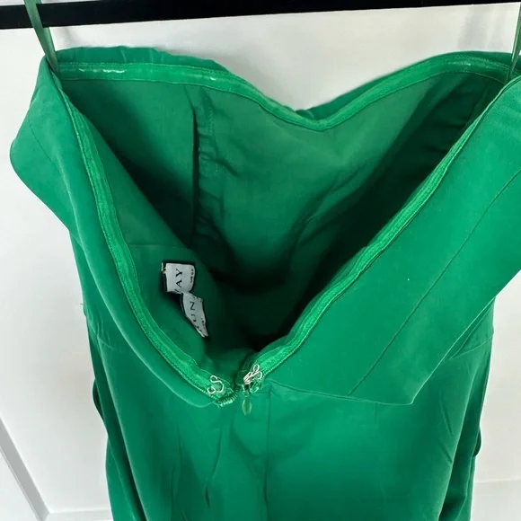 NWOT Runaway the Label Nami Green Jumpsuit - Size XS - Picture 10 of 10